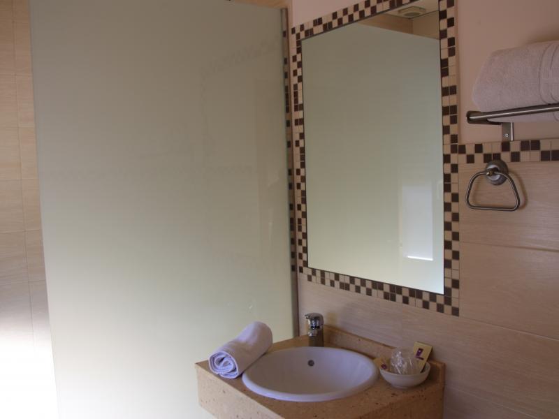 Hostal Rte. Elena Fuentes de Ebro Quarto foto